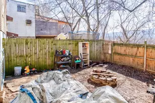 110/112 W Midland Ave, Midland Boro, PA 15059 - Photo 15