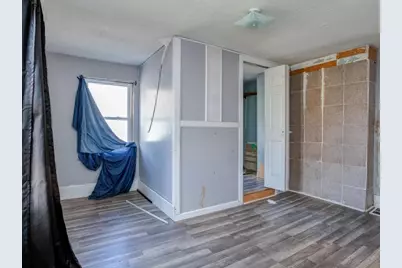 110/112 W Midland Ave, Midland Boro, PA 15059 - Photo 29