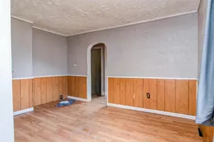 110/112 W Midland Ave, Midland Boro, PA 15059 - Photo 17