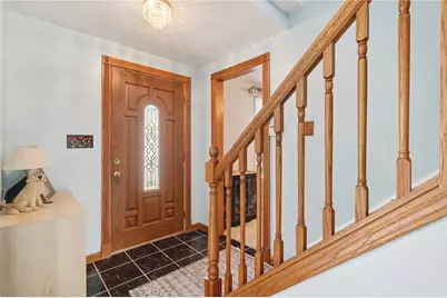 114 Tangleview Dr, White Oak, PA 15131 - Photo 5