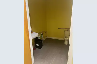 568 Merchant St, Ambridge, PA 15003 - Photo 11