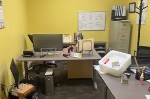 568 Merchant St, Ambridge, PA 15003 - Photo 9