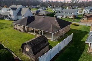 321 Meadowlark Dr, South Union Township, PA 15401 - Photo 3