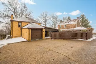 1533 Rostraver St, Monessen, PA 15062 - Photo 31