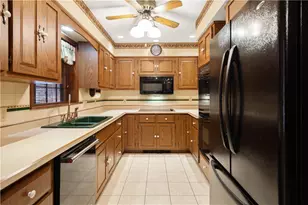 1533 Rostraver St, Monessen, PA 15062 - Photo 13