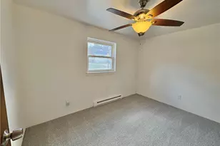 927 Vance Ave, Coraopolis, PA 15108 - Photo 15