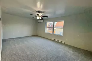 927 Vance Ave, Coraopolis, PA 15108 - Photo 7