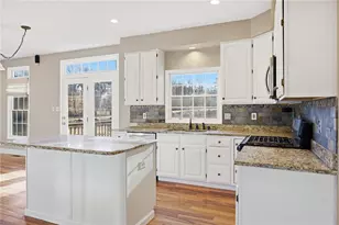 644 White Pine Dr, Mars, PA 16046 - Photo 17