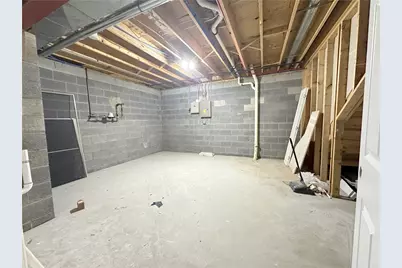 815 Village Dr, Pittsburgh, PA 15237 - Photo 25