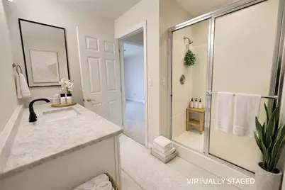 815 Village Dr, Pittsburgh, PA 15237 - Photo 13