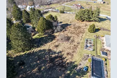 4990 Lakewood Rd, Hampton, PA 15044 - Photo 3