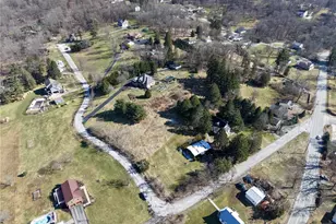 4990 Lakewood Rd, Hampton, PA 15044 - Photo 9