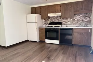 315 Mystic Ave, East McKeesport, PA 15035 - Photo 7