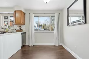 453 Amherst Ave, Moon/Crescent Twp, PA 15108 - Photo 17