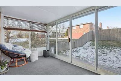 453 Amherst Avenue, Moon/Crescent Twp, PA 15108 - Photo 11