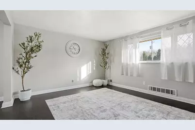 453 Amherst Avenue, Moon/Crescent Twp, PA 15108 - Photo 15