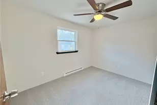 927 Vance Ave, Coraopolis, PA 15108 - Photo 17