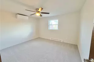 927 Vance Ave, Coraopolis, PA 15108 - Photo 13