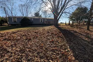 100 Santa Rita Ln, Connoquenessing Township, PA 16001 - Photo 1