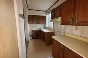 510 3rd St, Pitcairn, PA 15140 - Photo 3