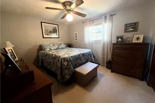 1843 Patricia Dr, South Park, PA 15129 - Photo 21