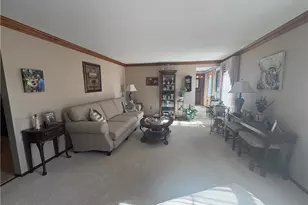 1843 Patricia Dr, South Park, PA 15129 - Photo 11