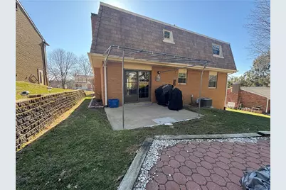 1843 Patricia Dr, South Park, PA 15129 - Photo 25