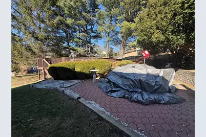 1843 Patricia Dr, South Park, PA 15129 - Photo 23