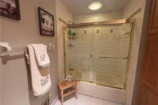 1843 Patricia Dr, South Park, PA 15129 - Photo 19