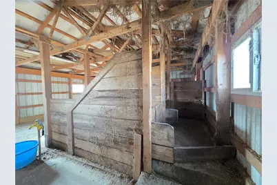 1055 Mercer New Wilmington Road, Lackawannock Township, PA 16142 - Photo 15