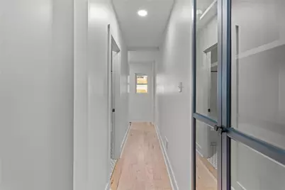 2011 Forbes Ave, Pittsburgh, PA 15219 - Photo 15