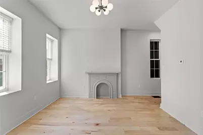 2011 Forbes Ave, Pittsburgh, PA 15219 - Photo 3