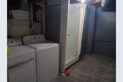 201 Bernstein Ave, Canonsburg, PA 15317 - Photo 11