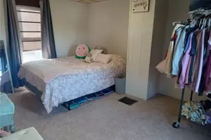 201 Bernstein Ave, Canonsburg, PA 15317 - Photo 5