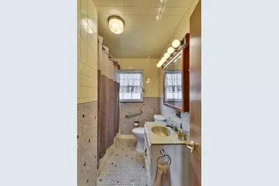 801 9th St, Donora, PA 15033 - Photo 9