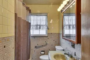 801 9th St, Donora, PA 15033 - Photo 9