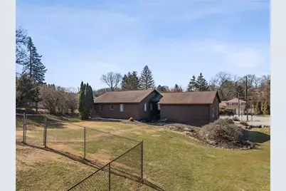 305 Todd School Rd, Hempfield Township, PA 15601 - Photo 5