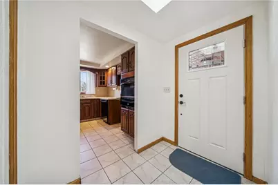 305 Todd School Rd, Hempfield Township, PA 15601 - Photo 9