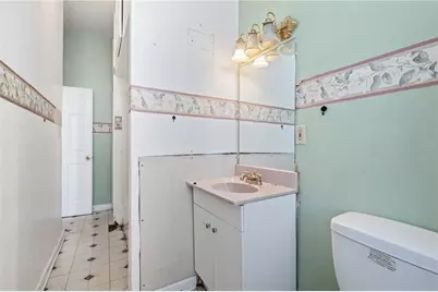 1040 Herron Ave, Pittsburgh, PA 15219 - Photo 15