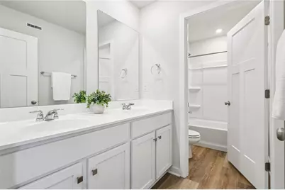 367 Leslie Farms Drive, Connoquenessing Boro, PA 16033 - Photo 9