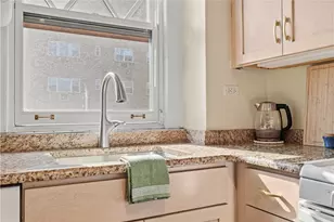 166 N Dithridge St, Pittsburgh, PA 15213 - Photo 17