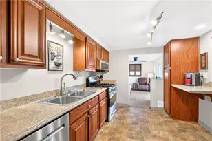 1548 Amelia Ave, South Park, PA 15129 - Photo 9