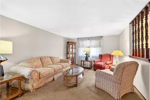 1548 Amelia Ave, South Park, PA 15129 - Photo 17