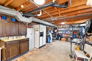 1548 Amelia Ave, South Park, PA 15129 - Photo 37