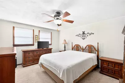 1548 Amelia Ave, South Park, PA 15129 - Photo 27