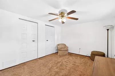 1548 Amelia Ave, South Park, PA 15129 - Photo 33