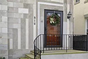 918 S Aiken Ave, Pittsburgh, PA 15232 - Photo 3