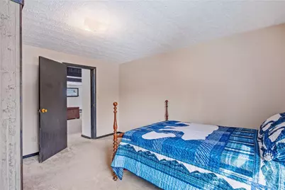 255 Evergreen Ln, Mount Pleasant Township, PA 15610 - Photo 15