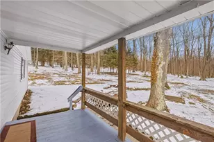 255 Evergreen Ln, Mount Pleasant Township, PA 15610 - Photo 5