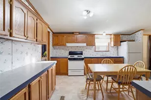 735 Galaxy Dr, Rostraver, PA 15089 - Photo 11